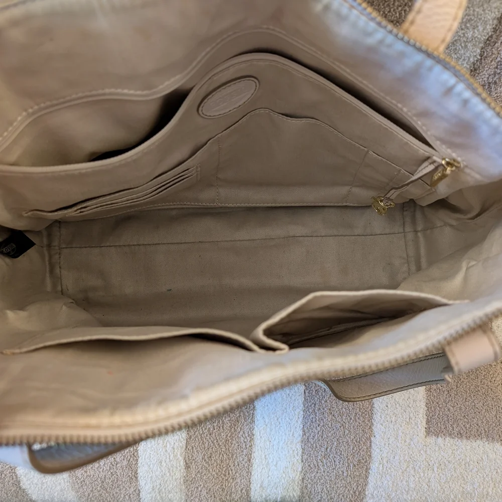 Fossil Black and Cream Tote Bag - Picture 3 of 7